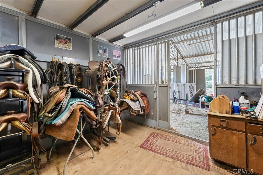 29972 Chihuahua Valley Road Warner Springs, CA 92086 - Photo 26 of 55 a view of a room with gym equipment