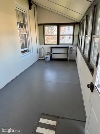 $1,350 | 22 South 6th Street, Unit 2, Oxford, PA 19363