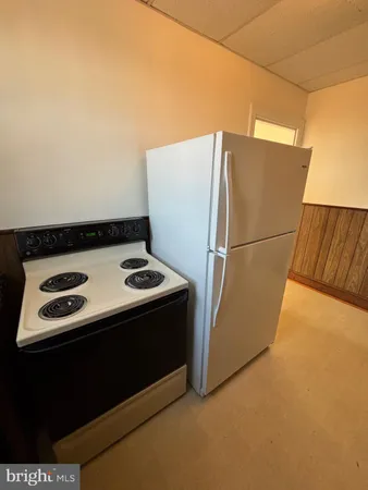 $1,350 | 22 South 6th Street, Unit 2, Oxford, PA 19363