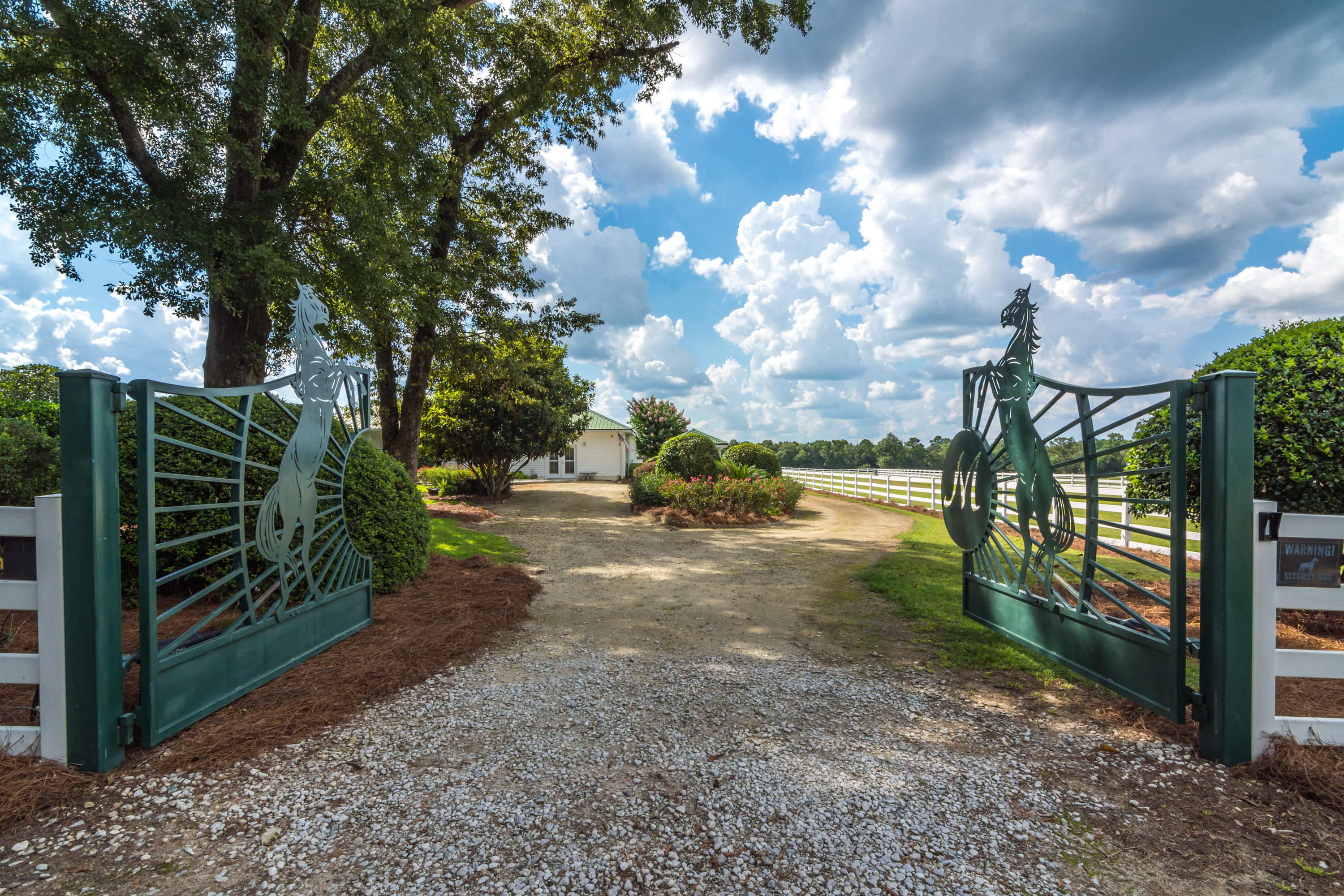 5676 Highway 2 DeFuniak Springs, FL 32433 - Photo 29 of 66 a view of street with view of trees
