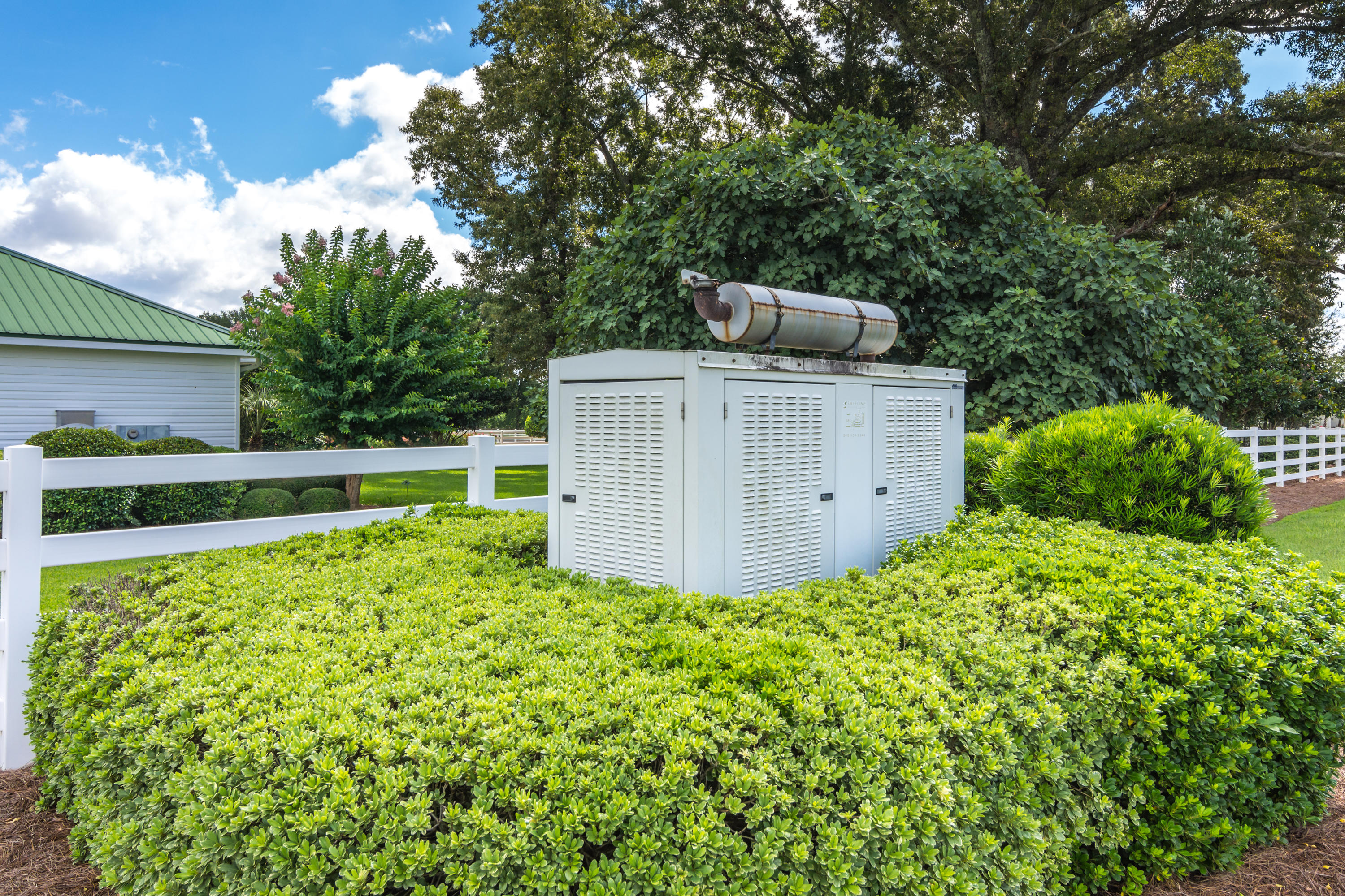 5676 Highway 2 DeFuniak Springs, FL 32433 - Photo 60 of 66 GENERATOR