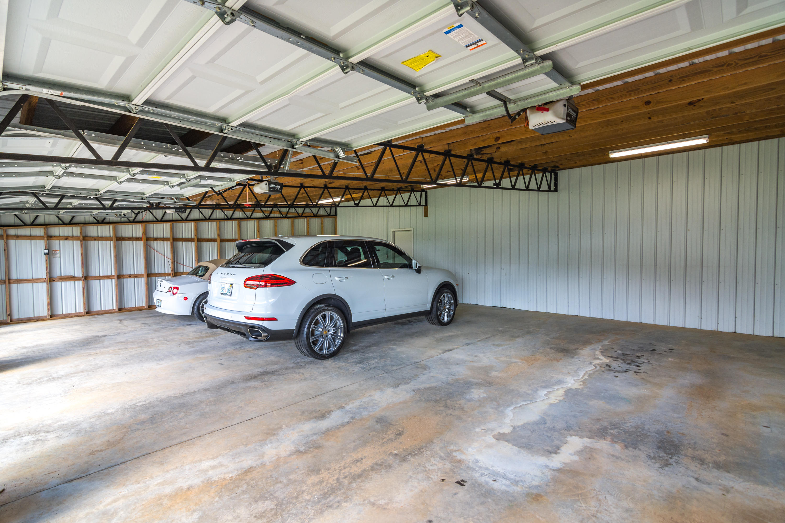 5676 Highway 2 DeFuniak Springs, FL 32433 - Photo 63 of 66 a view of a car garage