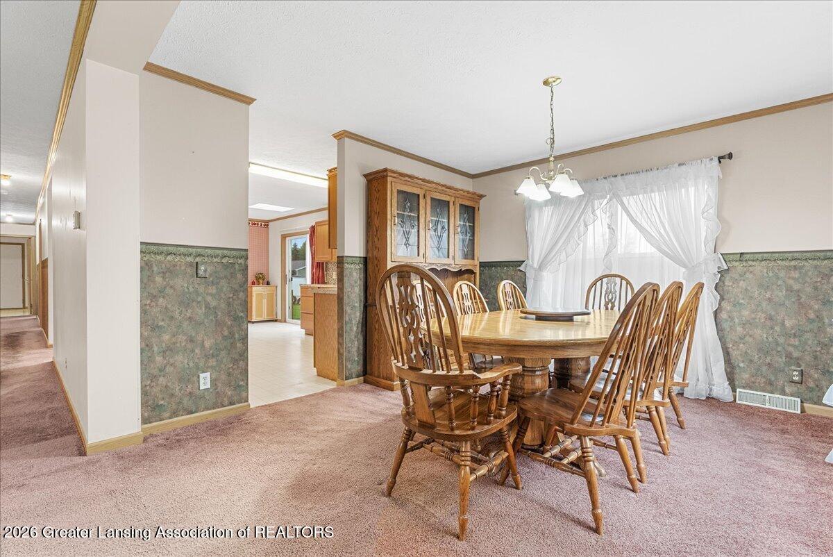 10586 Williams Road Dewitt, MI 48820 - Photo 18 of 47 18-Media Jett -24