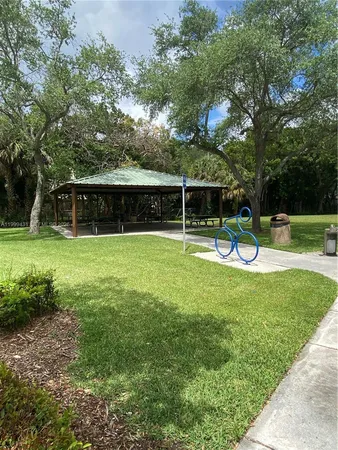 $1,800 | 1855 Northeast 121st Street, Unit 36, North Miami, FL 33181