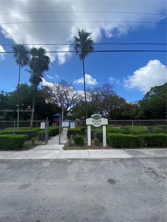 $1,800 | 1855 Northeast 121st Street, Unit 36, North Miami, FL 33181
