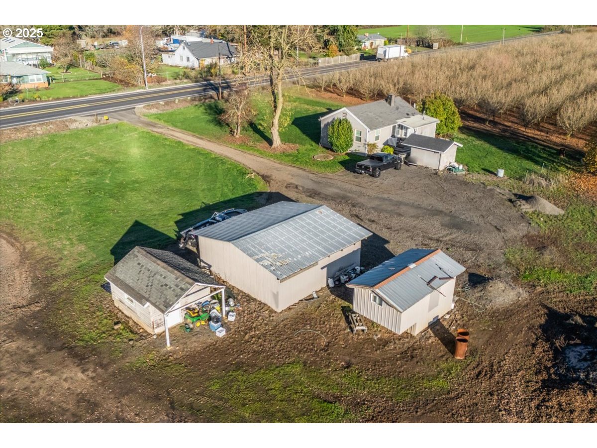 26050 Southwest Farmington Road Hillsboro, OR 97123 - Photo 11 of 23