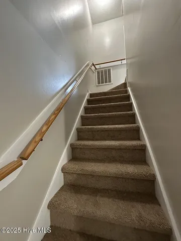 $1,100 | 1059 West Pueblo Drive, Jacksonville, NC 28546