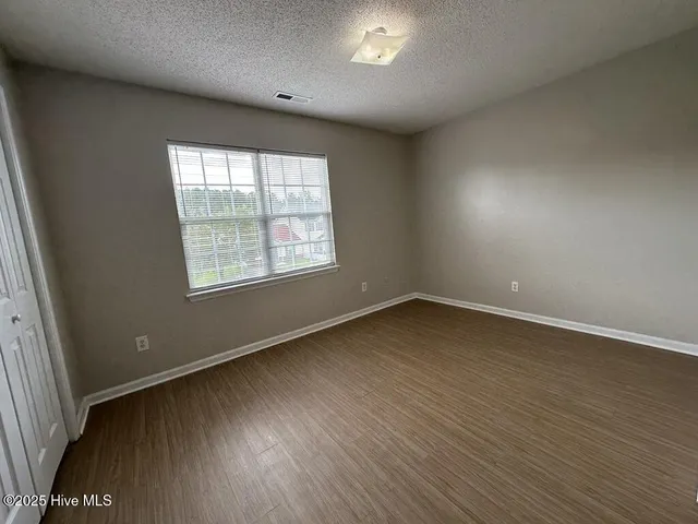 $1,100 | 1059 West Pueblo Drive, Jacksonville, NC 28546