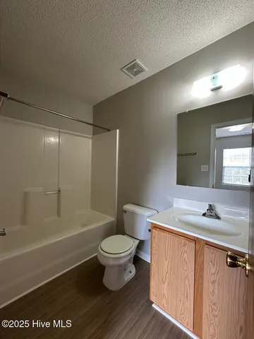 $1,100 | 1059 West Pueblo Drive, Jacksonville, NC 28546