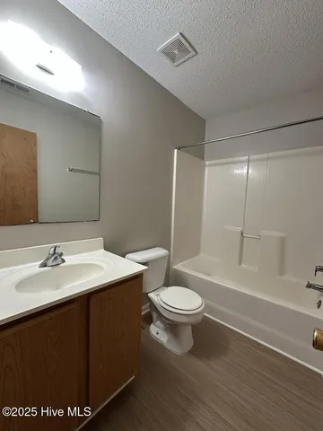 $1,100 | 1059 West Pueblo Drive, Jacksonville, NC 28546