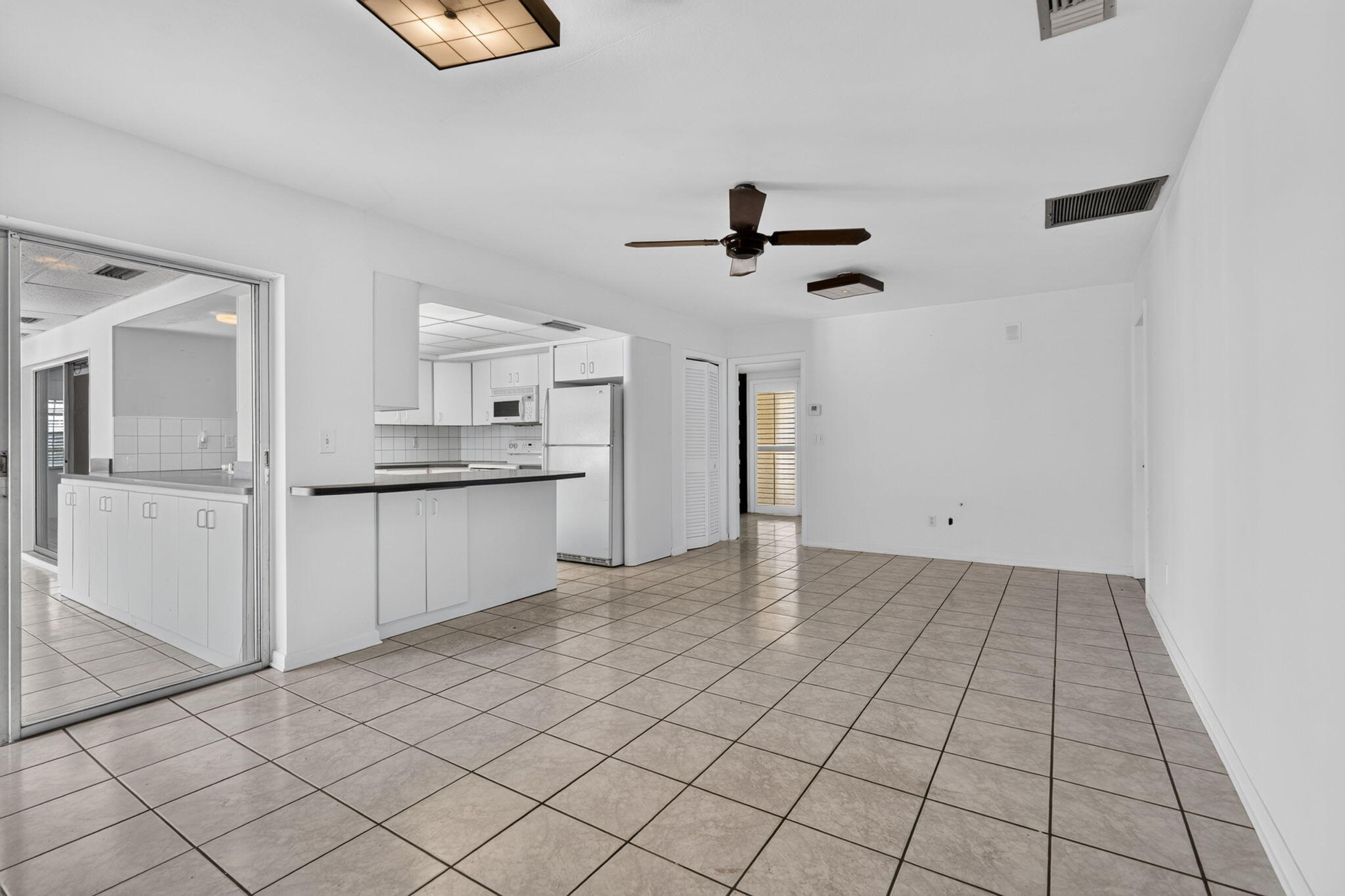 842 Fathom Road West North Palm Beach, FL 33408 - Photo 17 of 54 43-web-or-mls-039__MLP3700