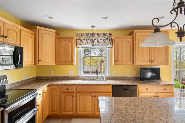 $649,900 | 34 Goldsbury Woods Road, Barre Town, VT 05641