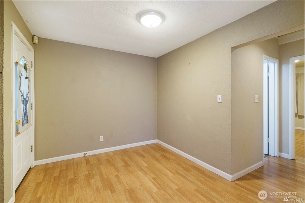 125 Hayes Place Southwest, Unit 1 & 2 Renton, WA 98057 - Photo 18 of 19 Gallery Image 18