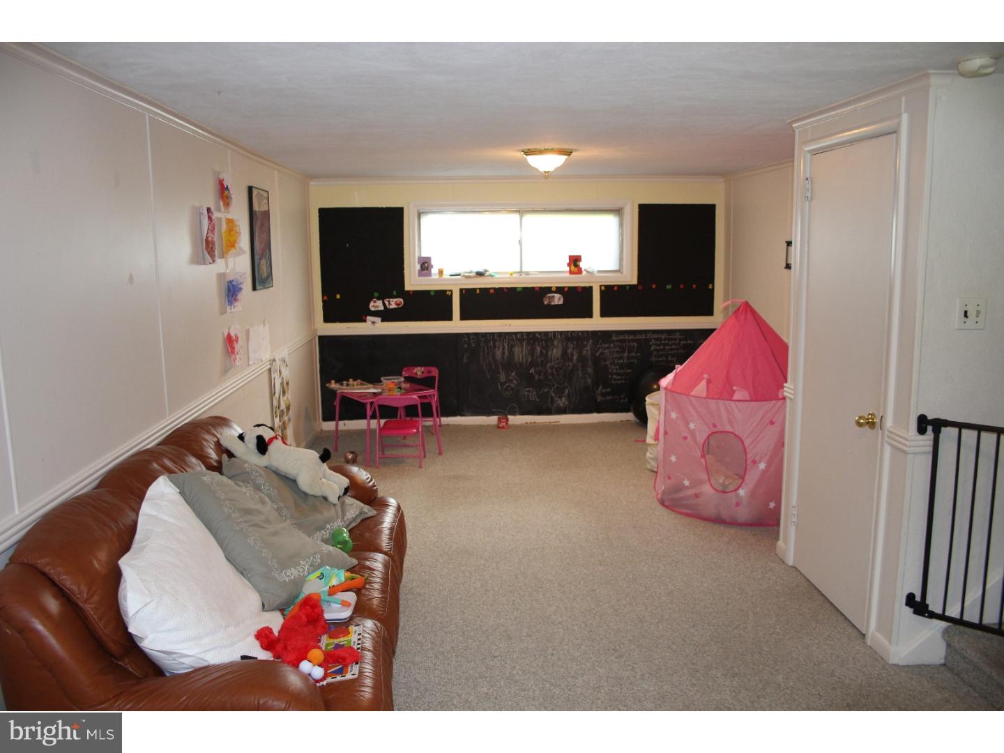 2037 Springhouse Road Broomall, PA 19008 - Photo 9 of 24