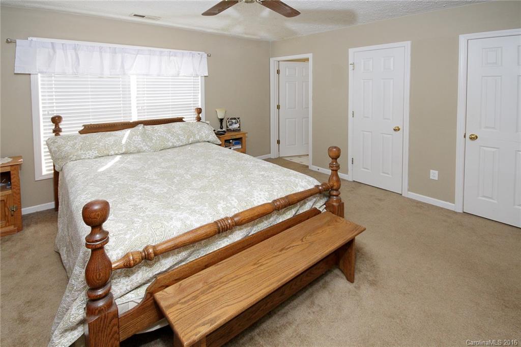 1521 High Ridge Lane Stanley, NC 28164 - Photo 15 of 24 Gallery Image 15
