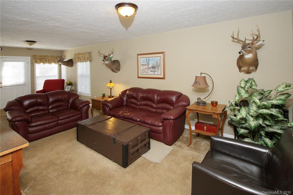 1521 High Ridge Lane Stanley, NC 28164 - Photo 9 of 24 Gallery Image 9