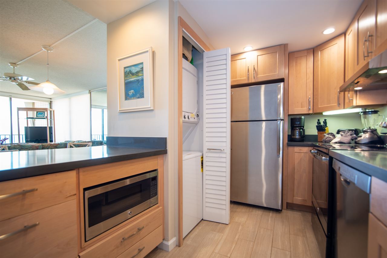 4327 Lower Honoapiilani Road, Unit 804 Lahaina, HI 96761 - Photo 13 of 26 Gallery Image 13