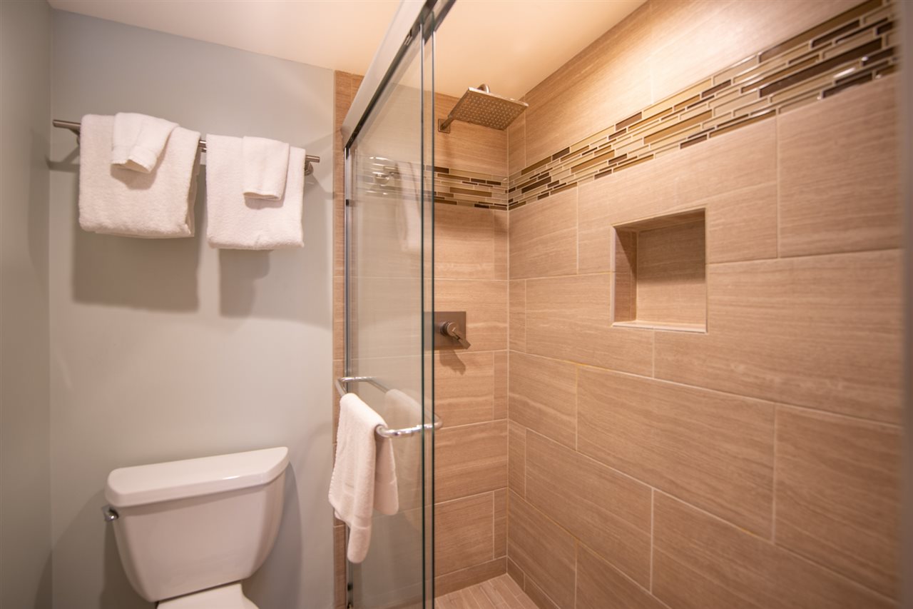 4327 Lower Honoapiilani Road, Unit 804 Lahaina, HI 96761 - Photo 15 of 26 Gallery Image 15