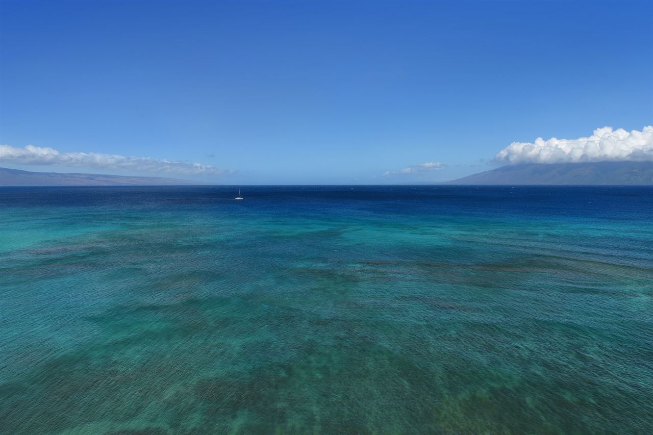 4327 Lower Honoapiilani Road, Unit 804 Lahaina, HI 96761 - Photo 4 of 26 Gallery Image 4