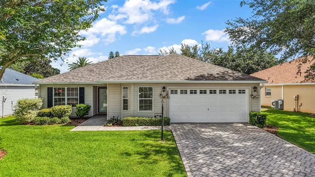 $324,900 | 7326 Southeast 173rd Arlington Loop, The Villages, FL 32162