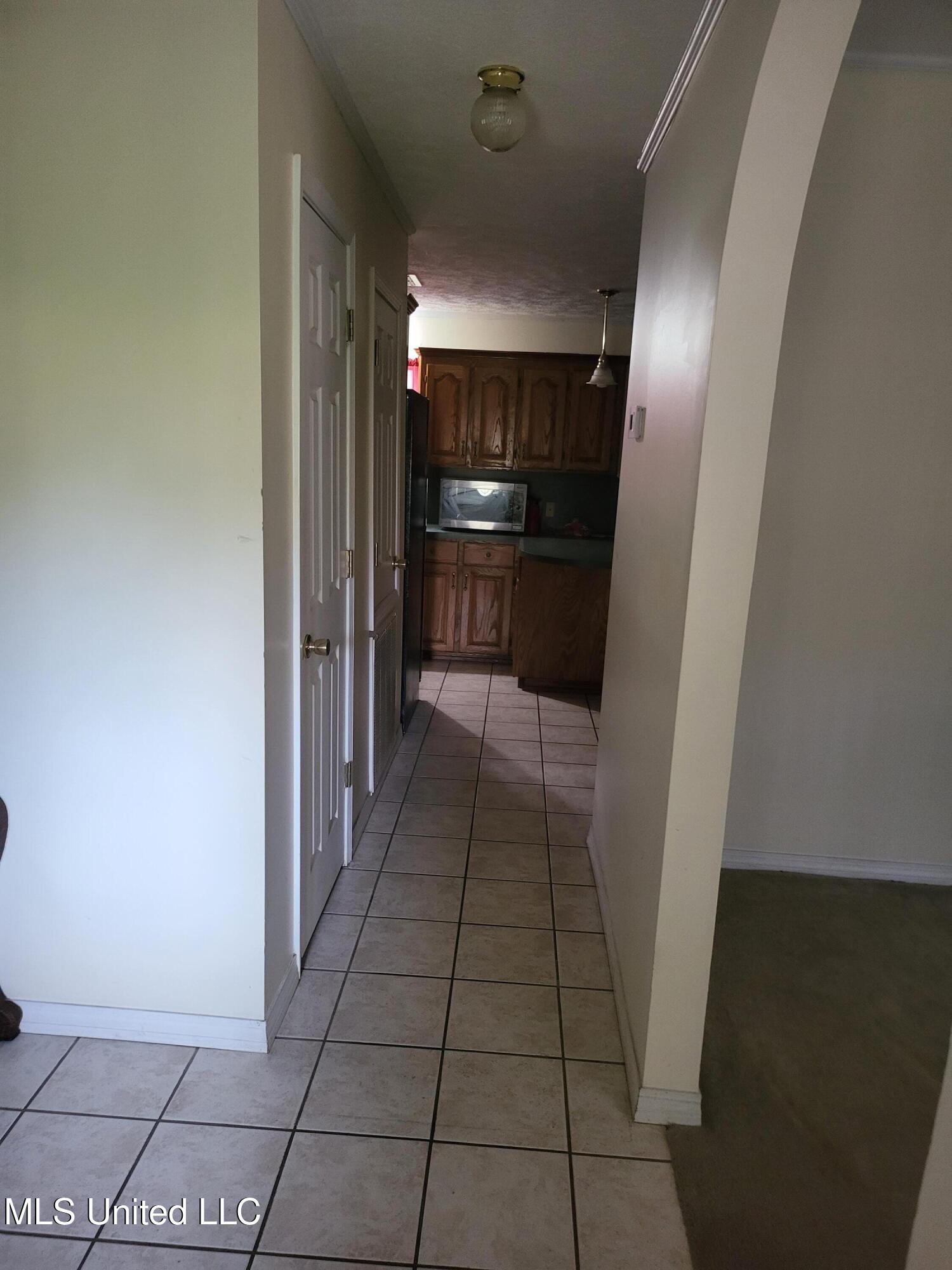 475 West Bay Street Magnolia, MS 39652 - Photo 3 of 15 20230902_093656