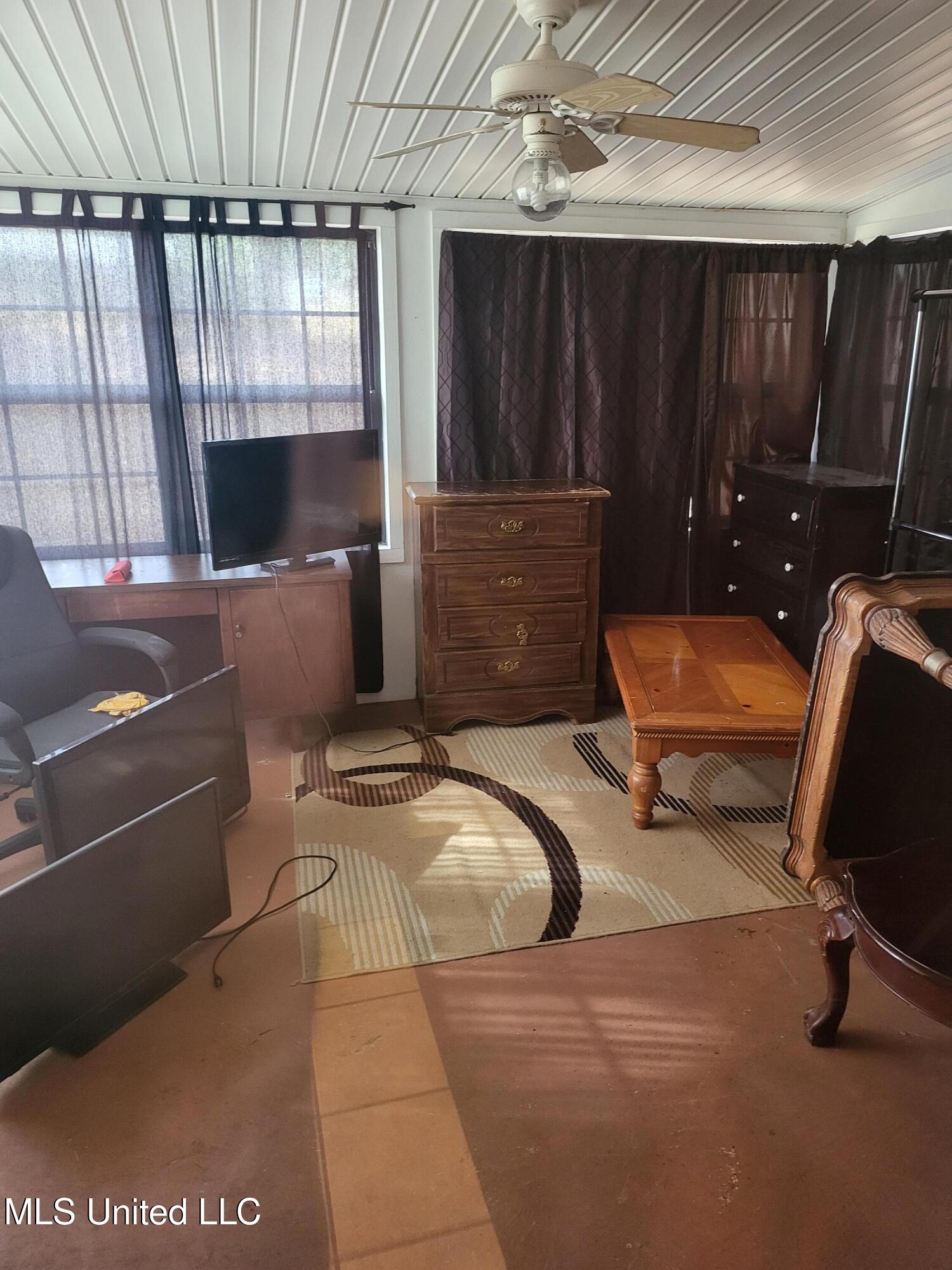 475 West Bay Street Magnolia, MS 39652 - Photo 9 of 15 20230902_093811
