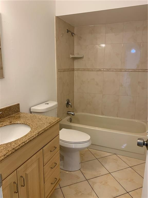 4131 Stirling Road, Unit 304 Davie, FL 33314 - Photo 5 of 5 Photo 5
