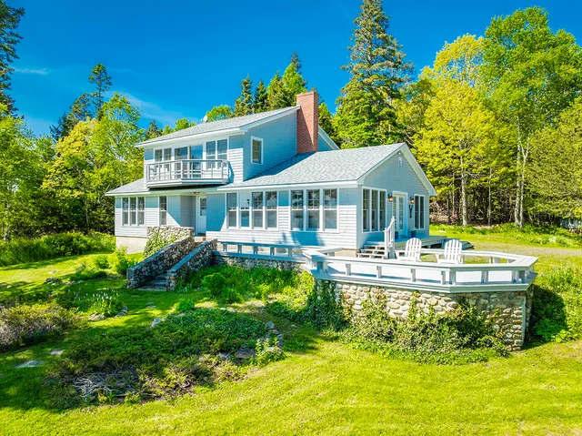 $1,775,000 | 250 Davis Point Road, Cushing, ME 04563