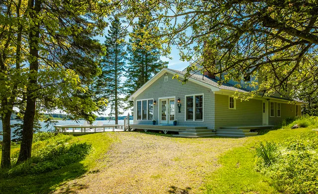 $1,775,000 | 250 Davis Point Road, Cushing, ME 04563