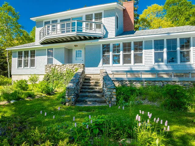 $1,775,000 | 250 Davis Point Road, Cushing, ME 04563