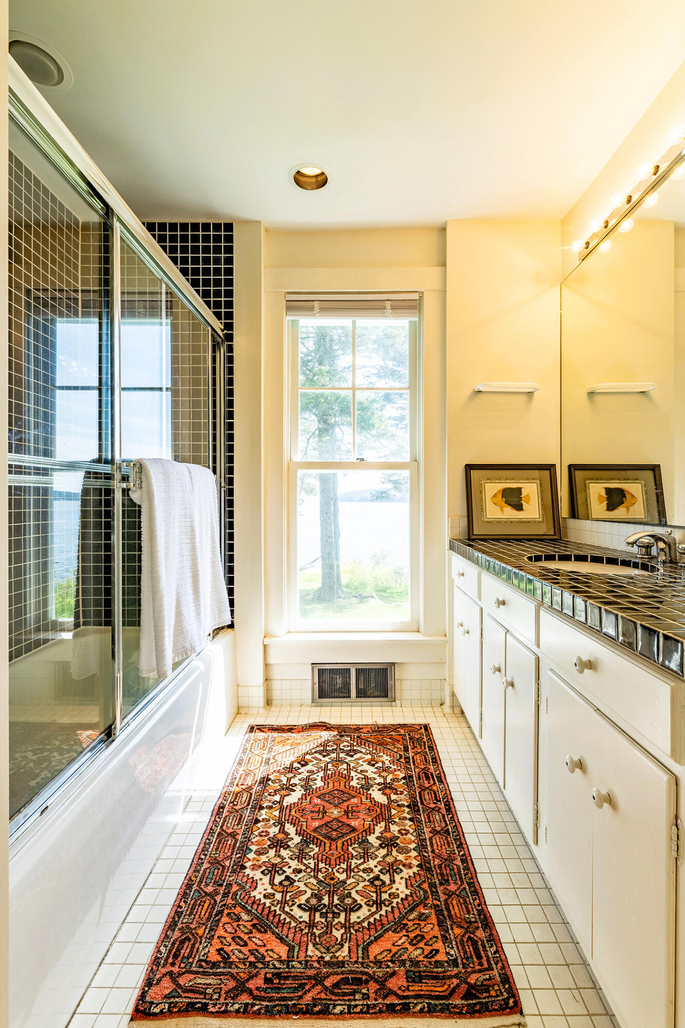 250 Davis Point Road Cushing, ME 04563 - Photo 8 of 48 IMG_1775-HDR