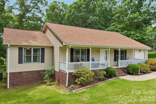 $375,000 | 250 Rumple Hill Drive, Statesville, NC 28677