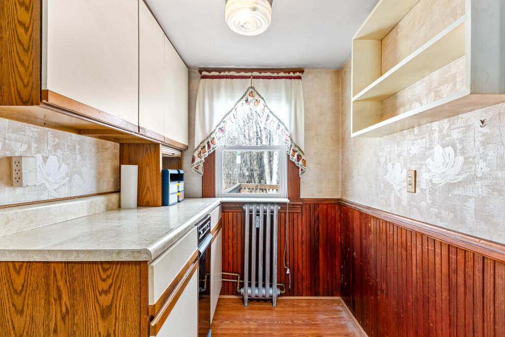 80 Stevens Street Lewiston, ME 04240 - Photo 12 of 58 DSC02281