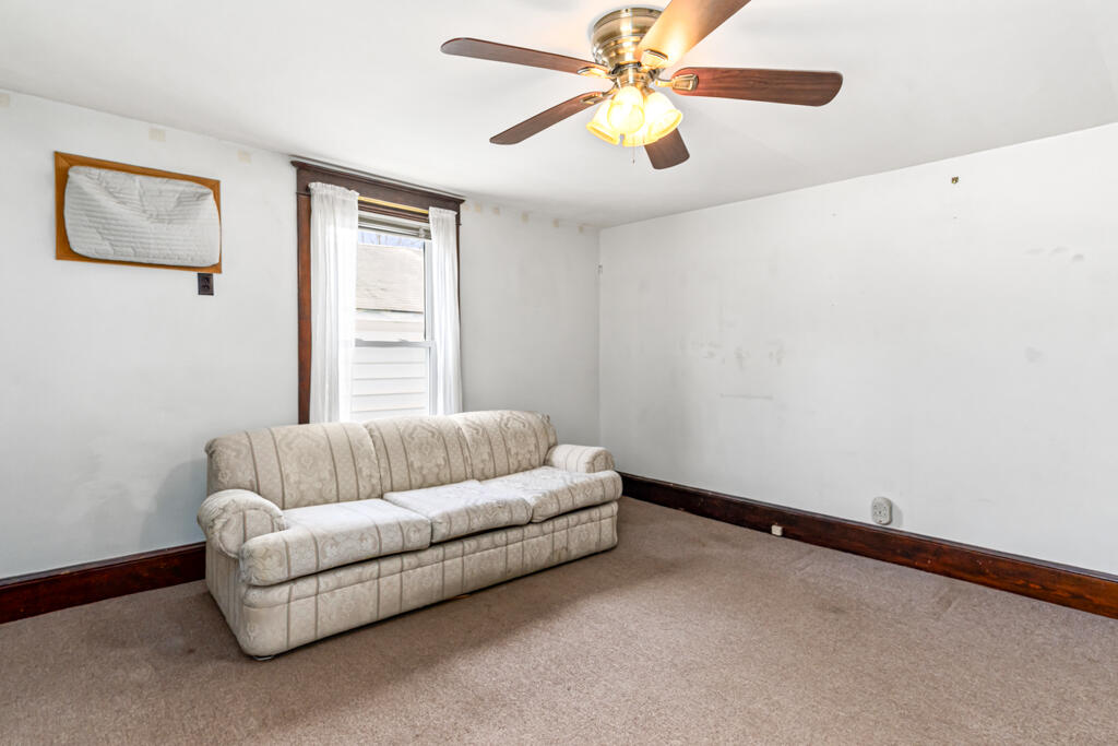 80 Stevens Street Lewiston, ME 04240 - Photo 19 of 58 DSC02314