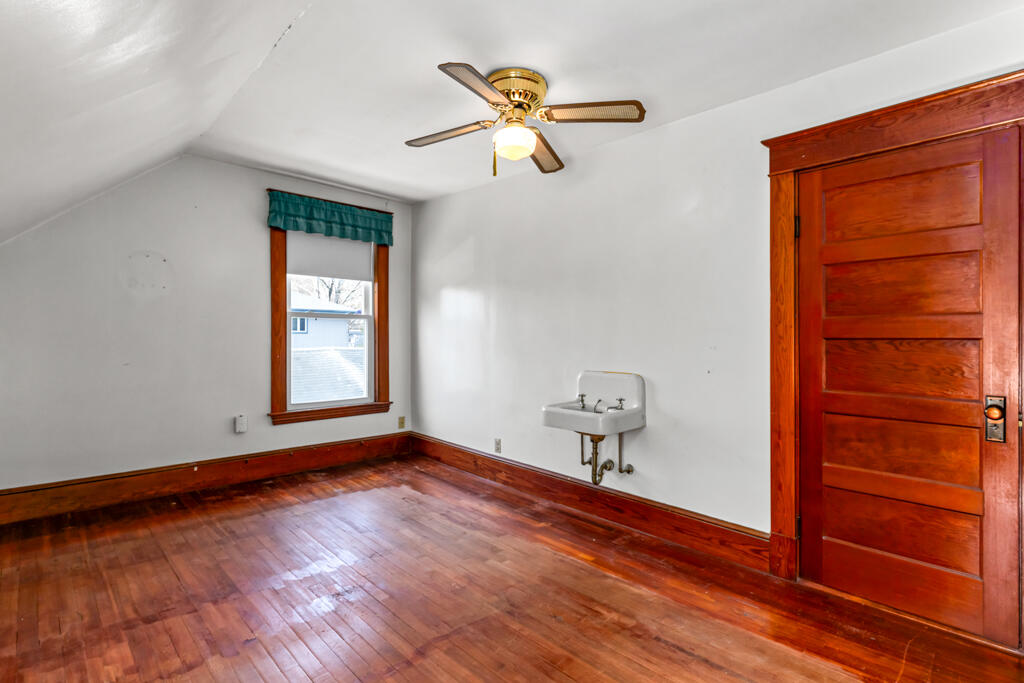 80 Stevens Street Lewiston, ME 04240 - Photo 31 of 58 DSC02363