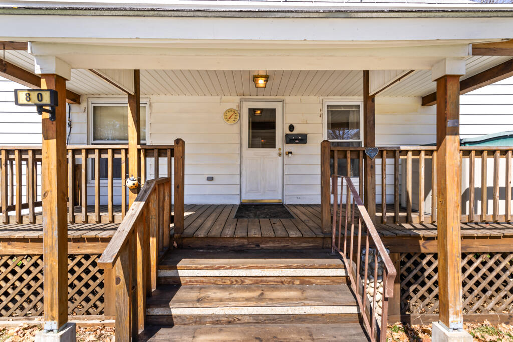 80 Stevens Street Lewiston, ME 04240 - Photo 4 of 58 DSC02452