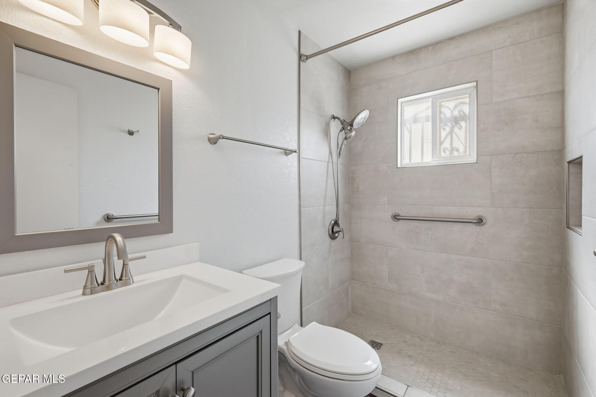 932 Destello Road El Paso, TX 79907 - Photo 26 of 43 19-web-or-mls-IMG_9033