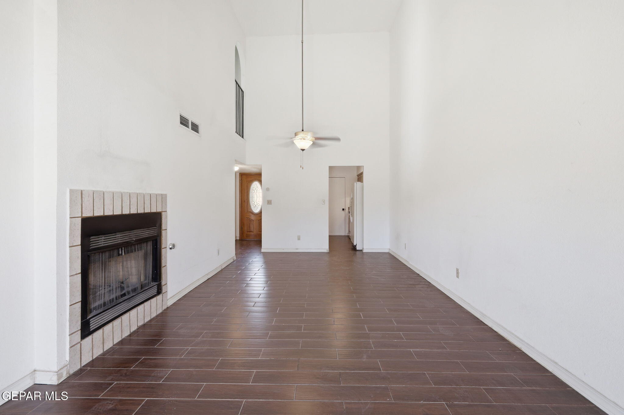 932 Destello Road El Paso, TX 79907 - Photo 10 of 43 34-web-or-mls-IMG_9133