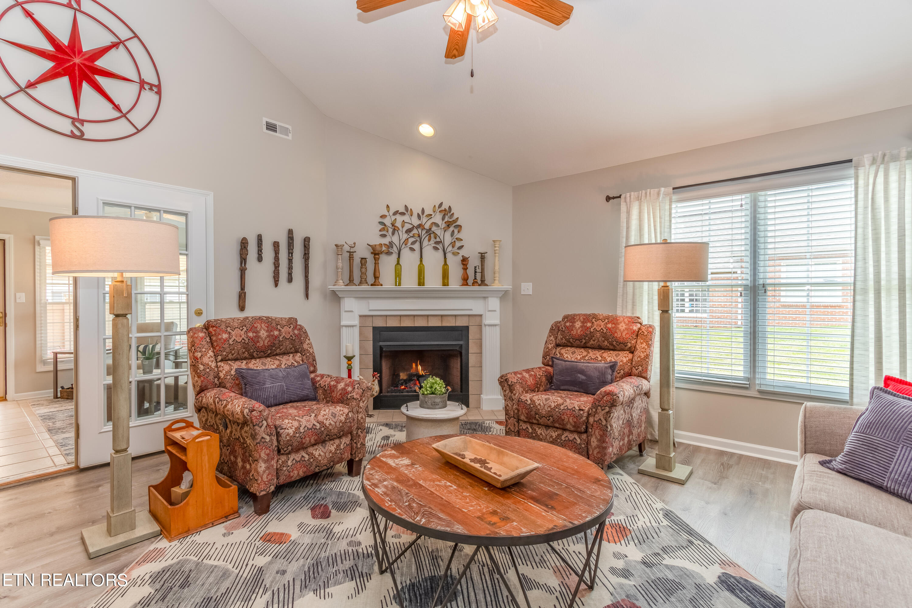 7634 St Baron Way Powell, TN 37849 - Photo 18 of 32 Living Area
