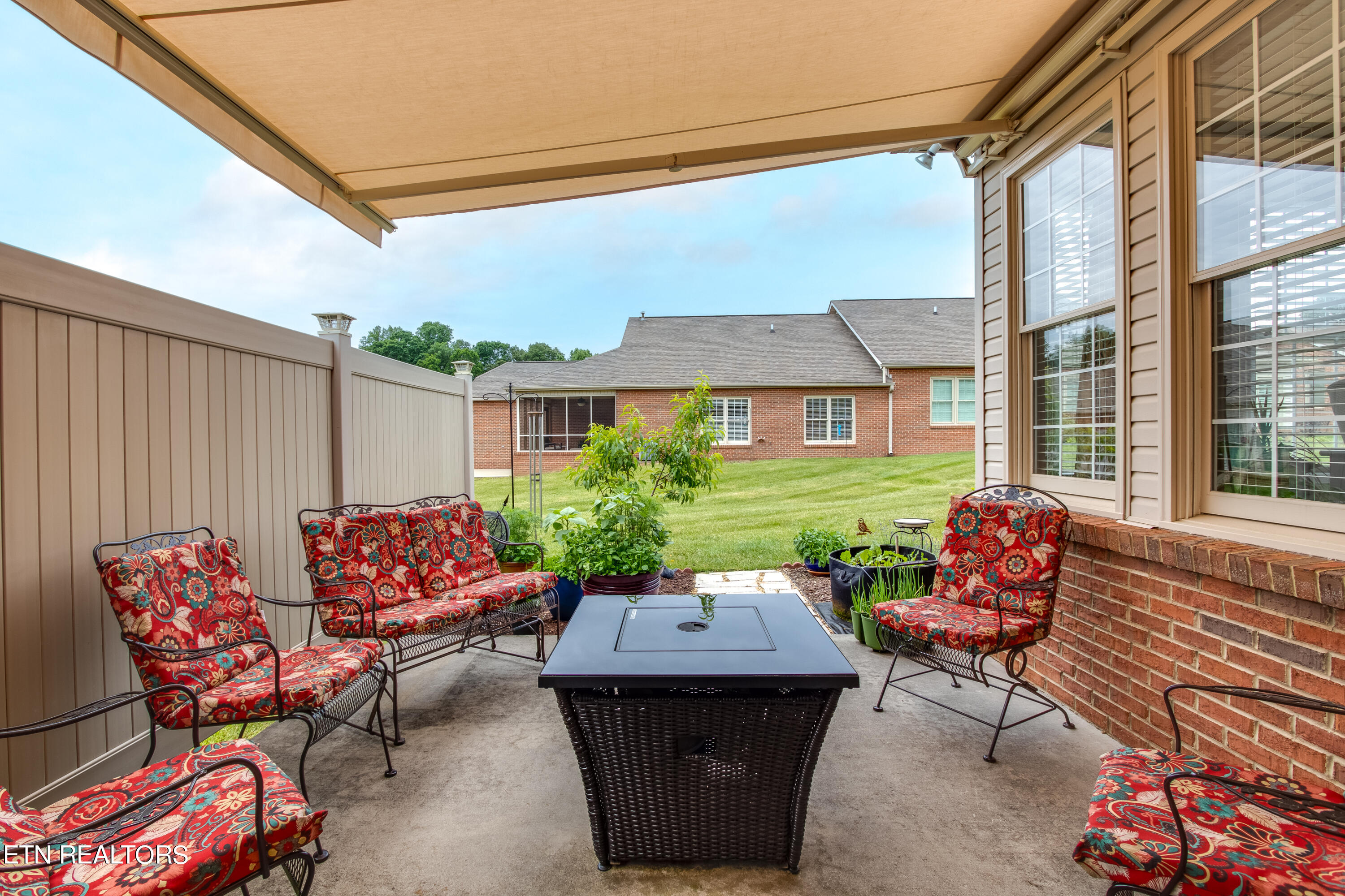 7634 St Baron Way Powell, TN 37849 - Photo 21 of 32 Patio/Entertaining Area