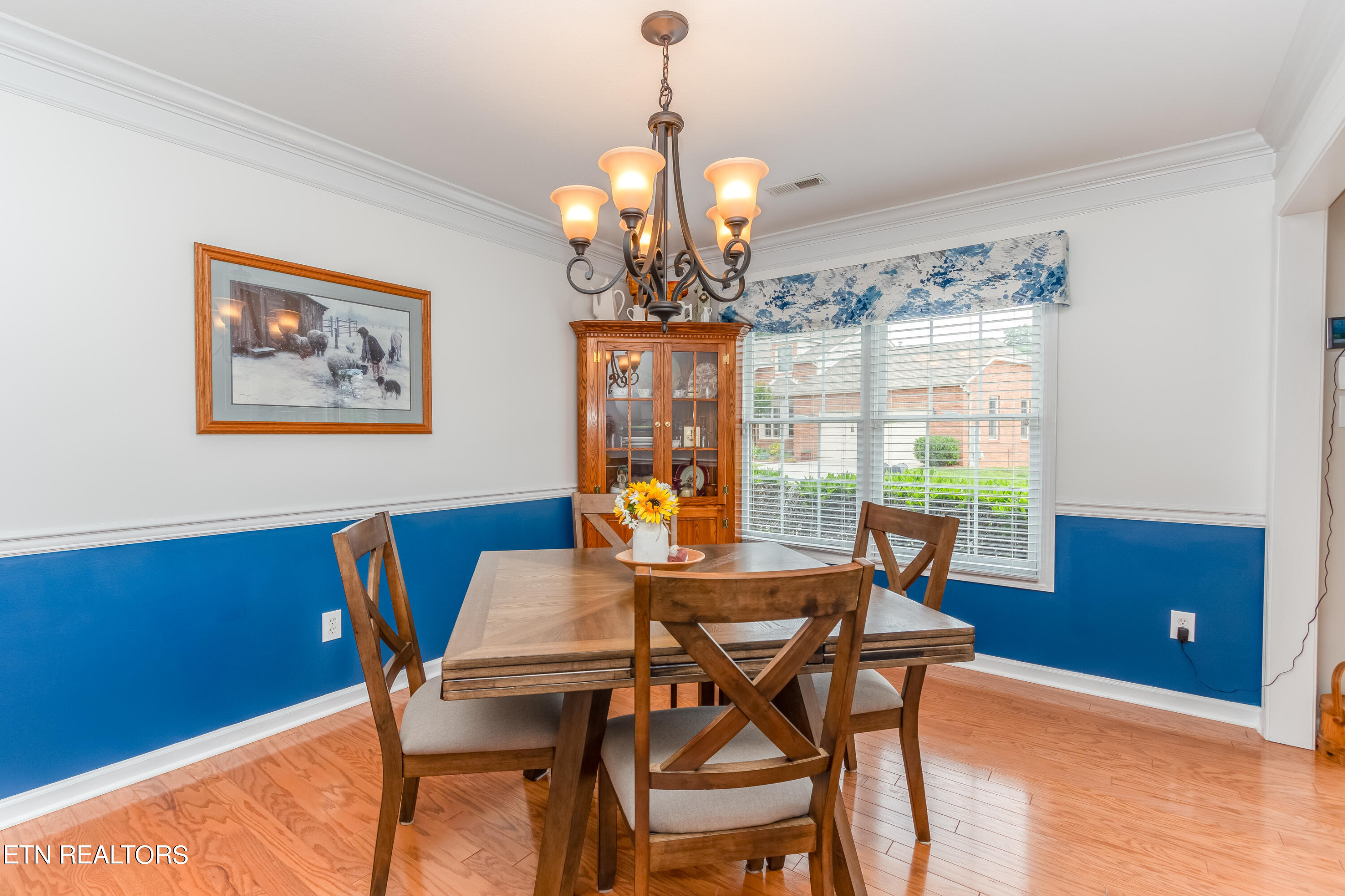 7634 St Baron Way Powell, TN 37849 - Photo 25 of 32 Formal Dining