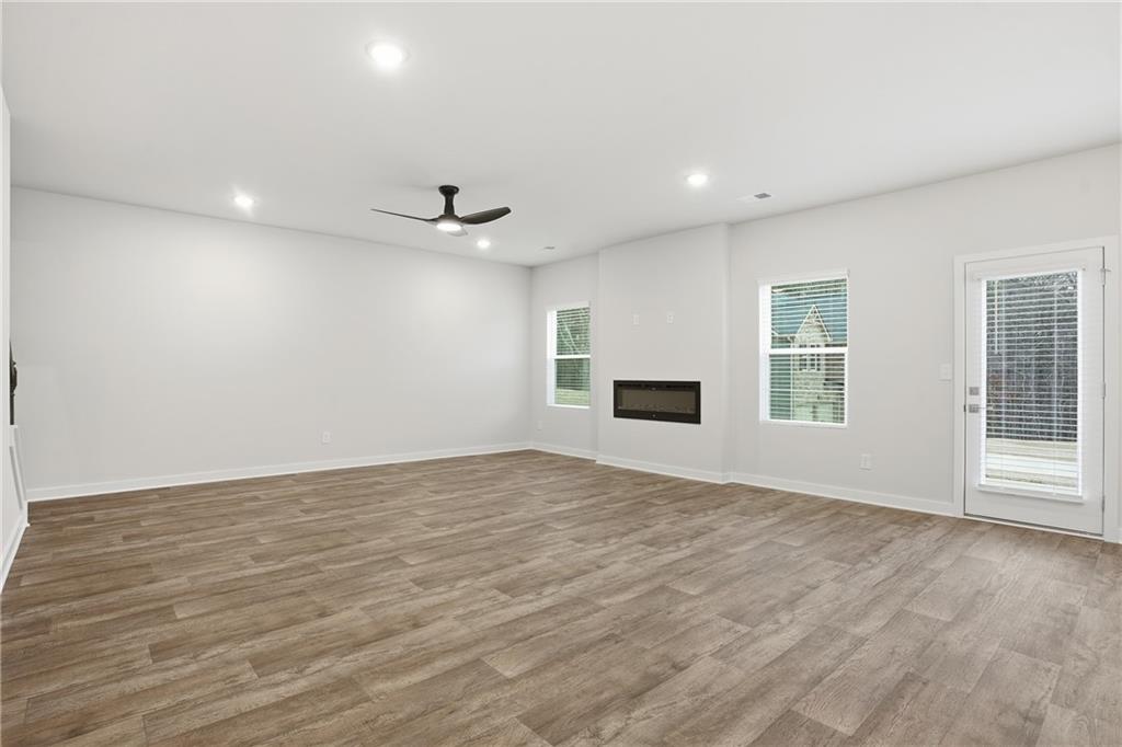359 Jarrett Street Fairburn, GA 30213 - Photo 12 of 37