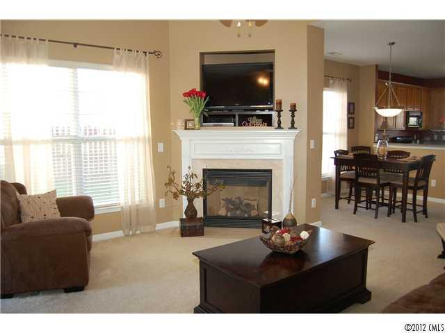 537 Marblewood Court Fort Mill, SC 29708 - Photo 2 of 16 Gallery Image 2