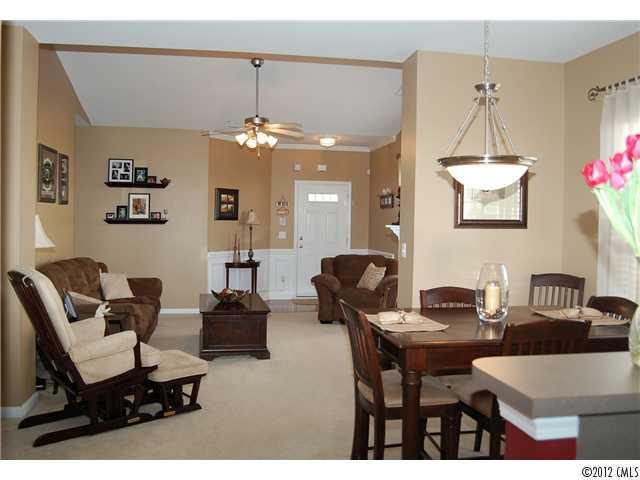 537 Marblewood Court Fort Mill, SC 29708 - Photo 3 of 16 Gallery Image 3
