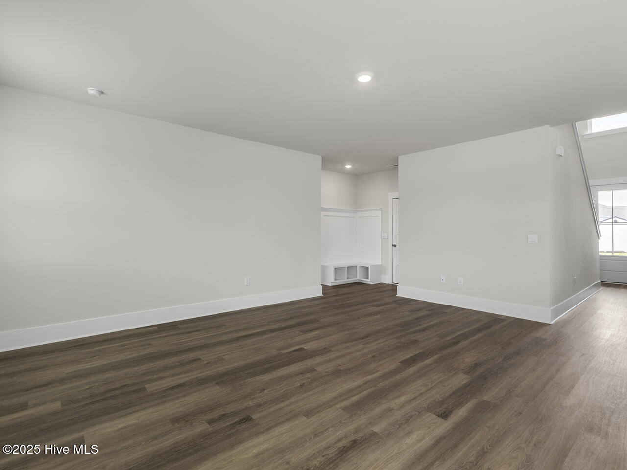 320 Hammock Bay Way, Unit LOT 32 Hubert, NC 28539 - Photo 17 of 49 HammockBay3385LrDRHL33A3759CR2-015-041-1