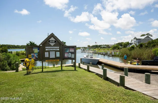 $405,740 | 320 Hammock Bay Way, Unit LOT 32, Hubert, NC 28539