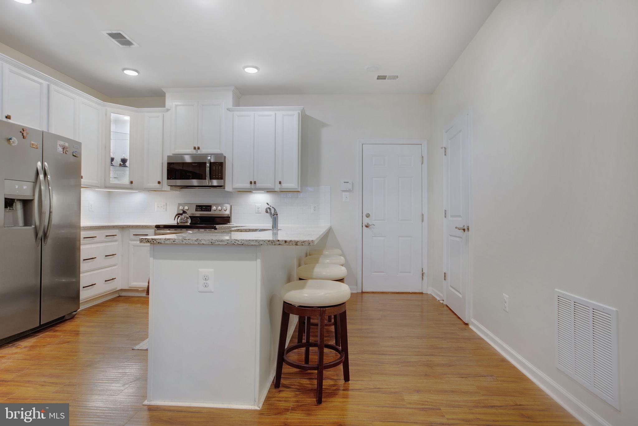 2727 Pinebrook Road Hyattsville, MD 20785 - Photo 11 of 42