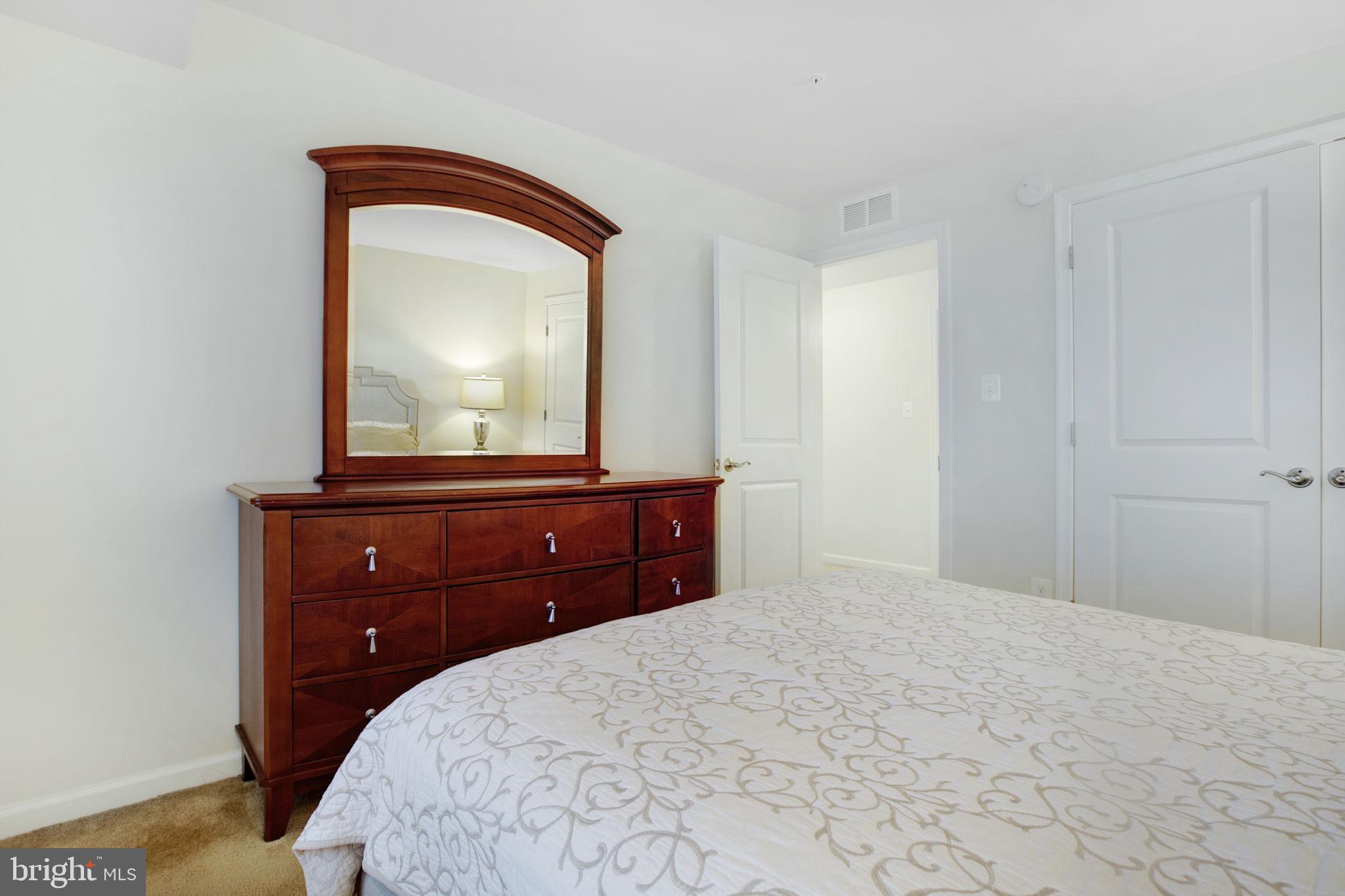 2727 Pinebrook Road Hyattsville, MD 20785 - Photo 17 of 42