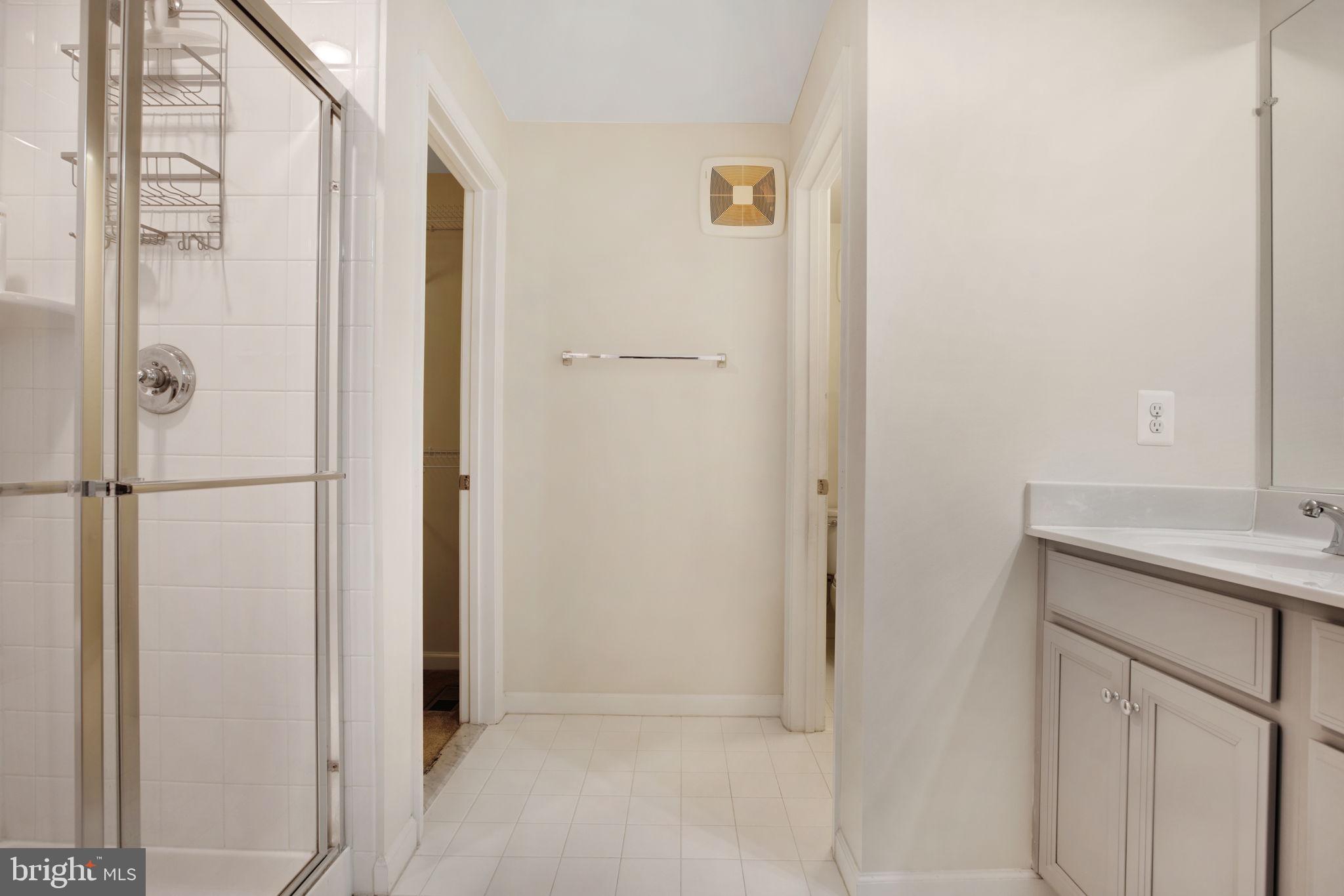 2727 Pinebrook Road Hyattsville, MD 20785 - Photo 28 of 42