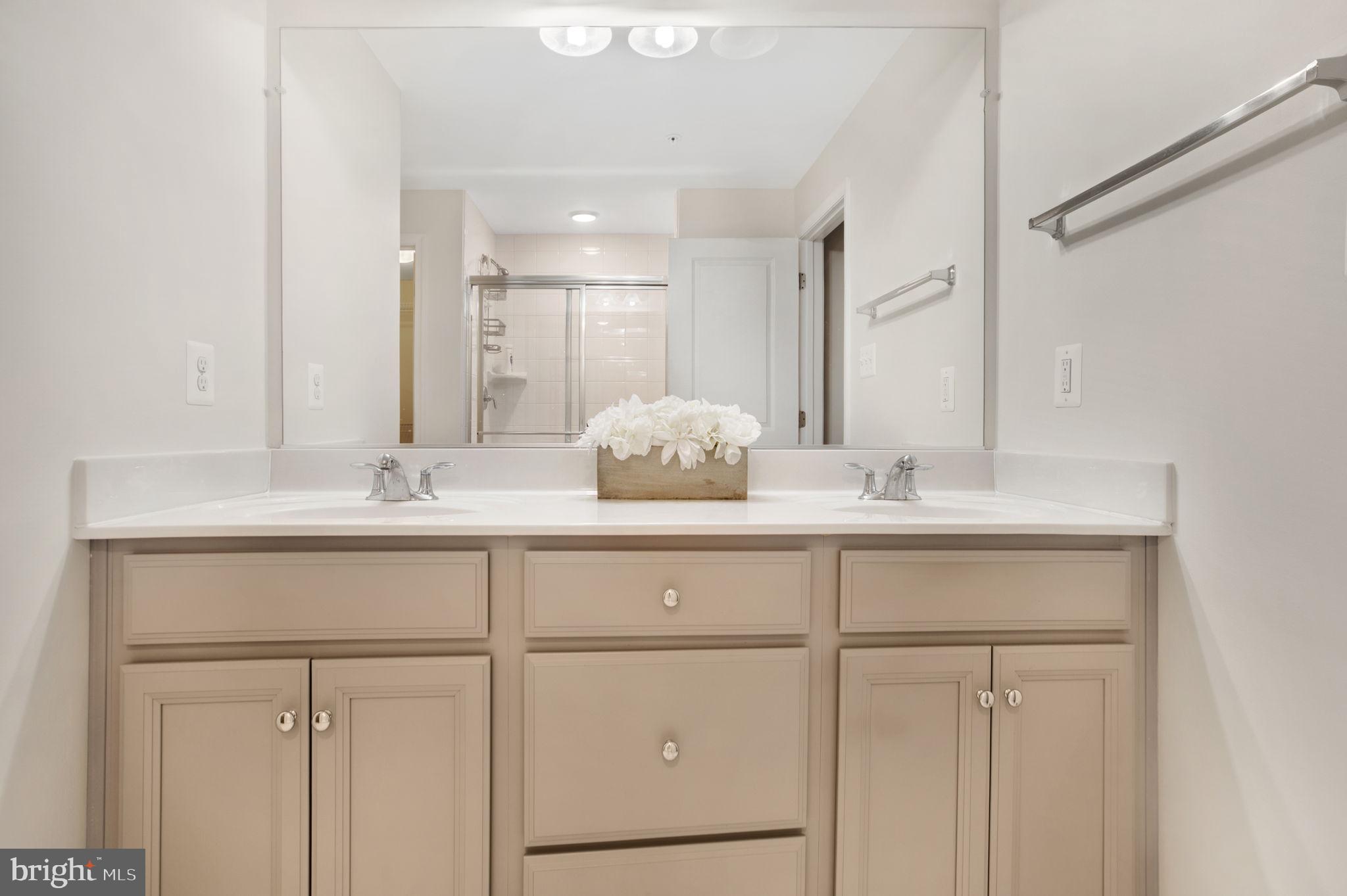 2727 Pinebrook Road Hyattsville, MD 20785 - Photo 29 of 42